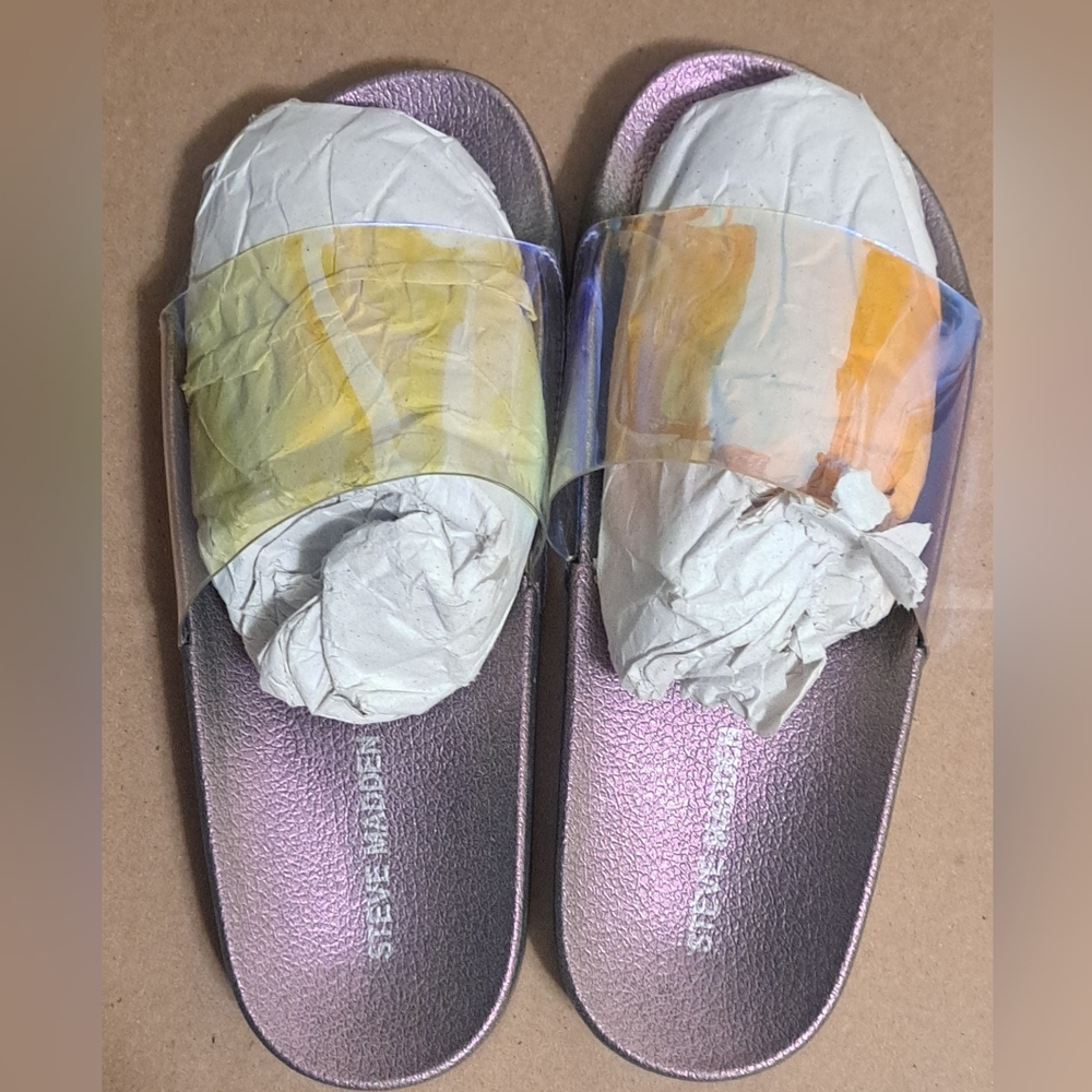 Steve Madden slippers
